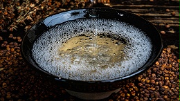 秋风起小酌两杯？ 喝酒要记住这6点不然容易伤身体！！