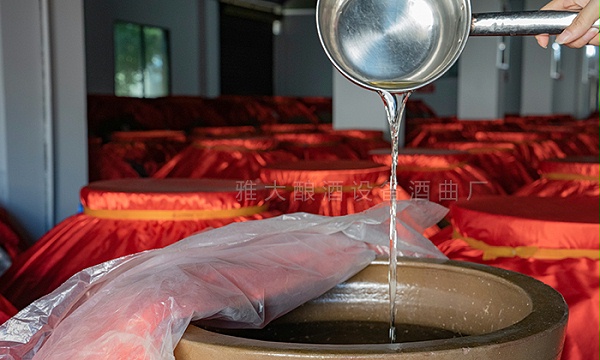 新手开酒厂必看：5步搞定选址、小投入启动、合法经营与销售渠道！ 9