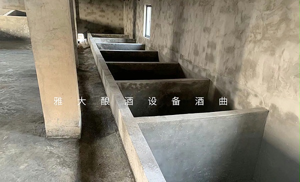 雅大技术老师上门指导设备安装和客户酿酒全过程被曝光-1