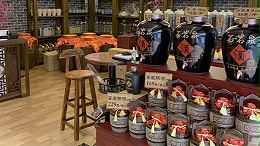 为什么你的酒坊总在找新客？聪明老板都在这3件事上“内卷”